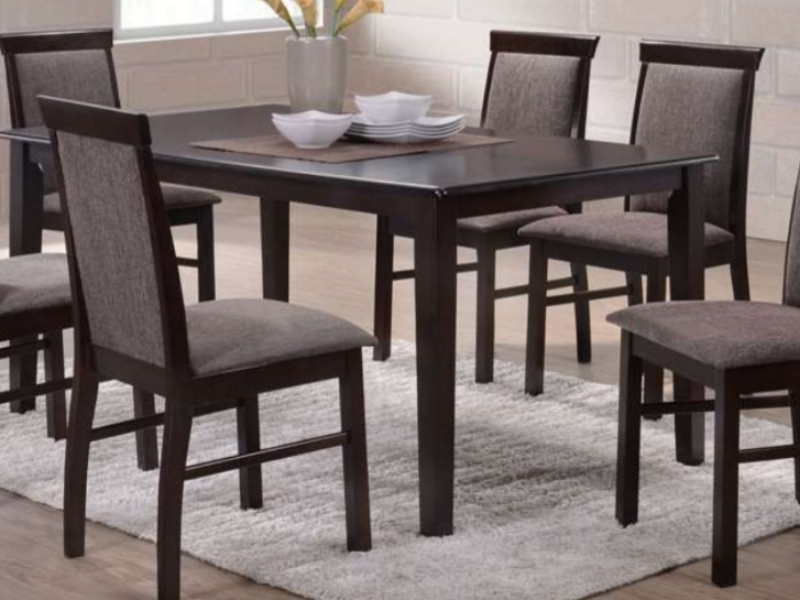 Dining Tables and Sets